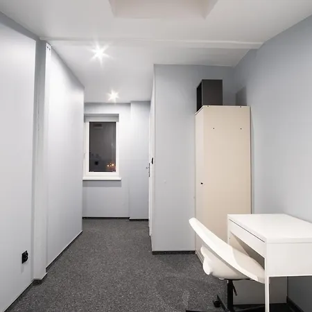 Prywatny pokój z prywatną łazienką - Senatorska 36-3